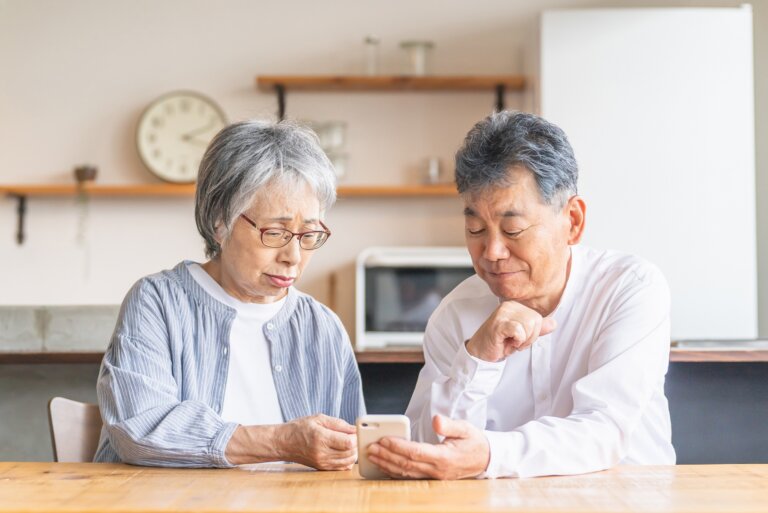 投稿についてもっと詳しく Sさん（60代後半・男性）〜パシャっとカルテで実現する、夫婦の健康管理と医師とのスムーズなコミュニケーション〜